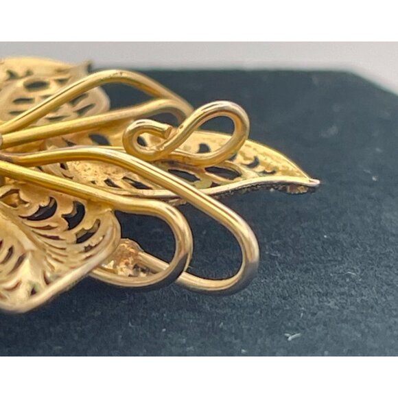 Vintage Gold Tone Brooch Pendant Star Flower Green and Clear Rhinestones 2" - Picture 8 of 11